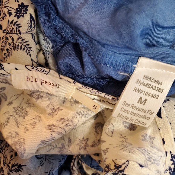Blue Pepper Sleeveless Tank Blouse Boho Blue White Ombre Floral Print Sz Med - Picture 10 of 10